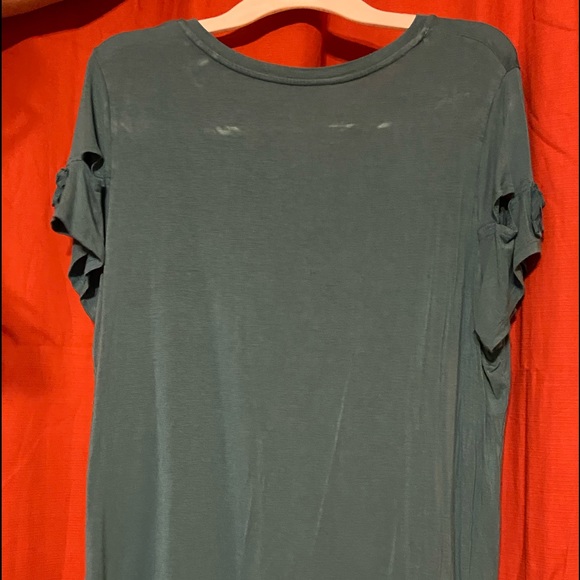 Grey-Green Top Time and Tru - Picture 2 of 4